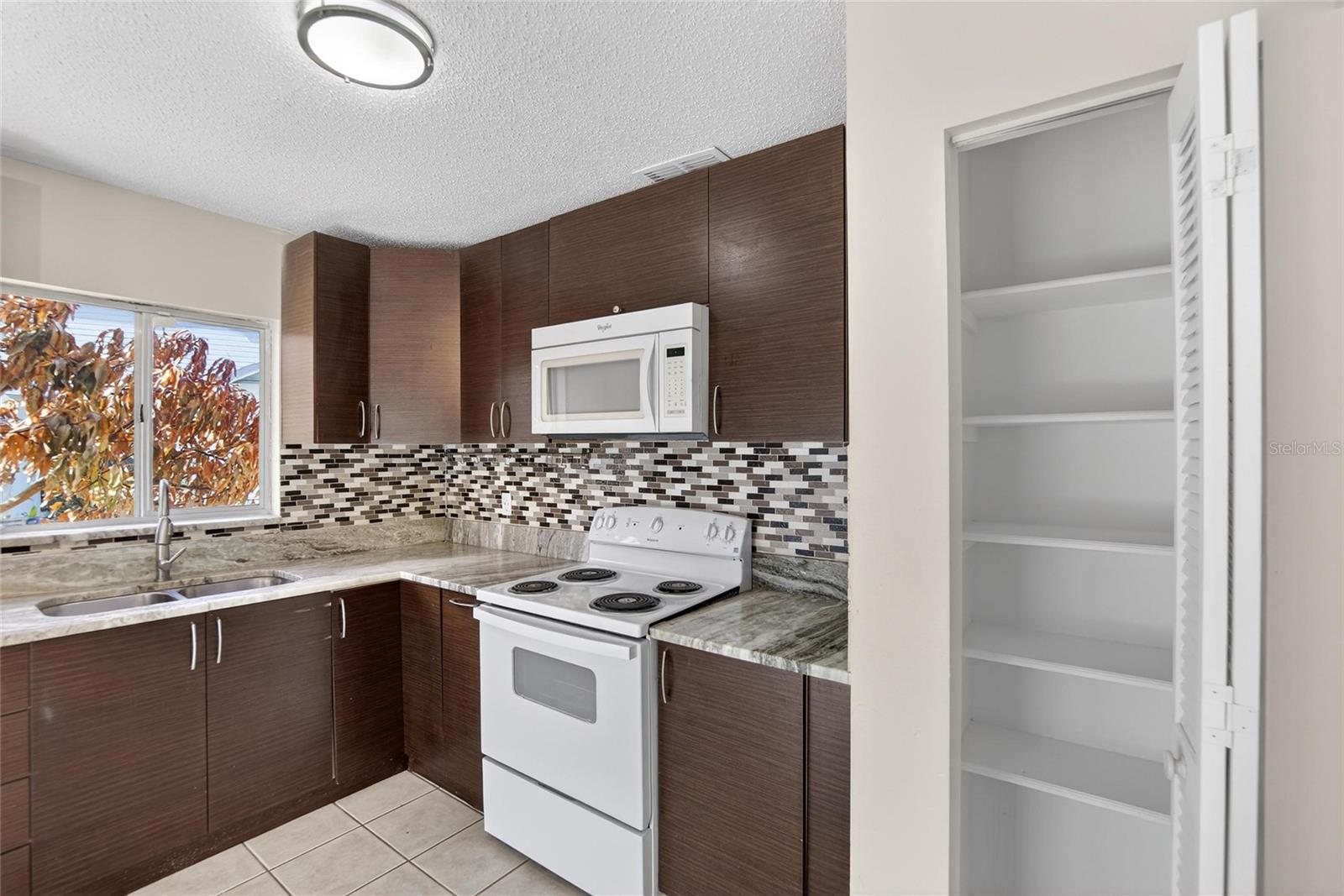 Image 12 of 63 For 2043 Shadow Pine Drive