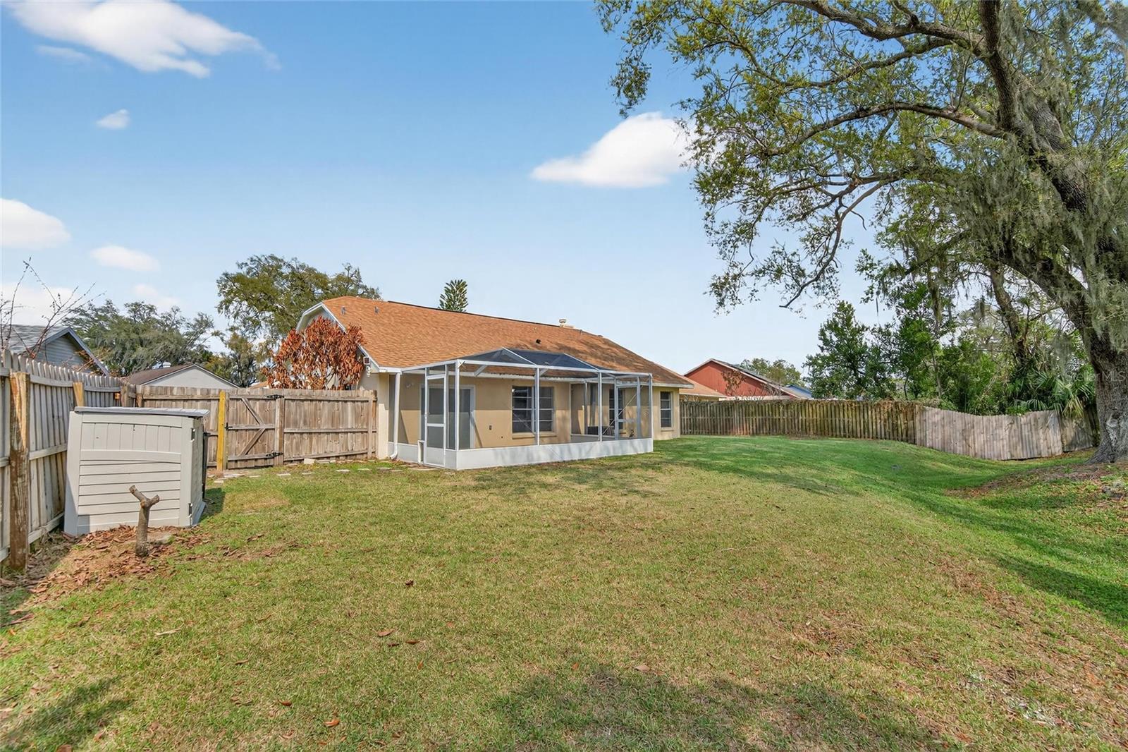 Image 45 of 63 For 2043 Shadow Pine Drive