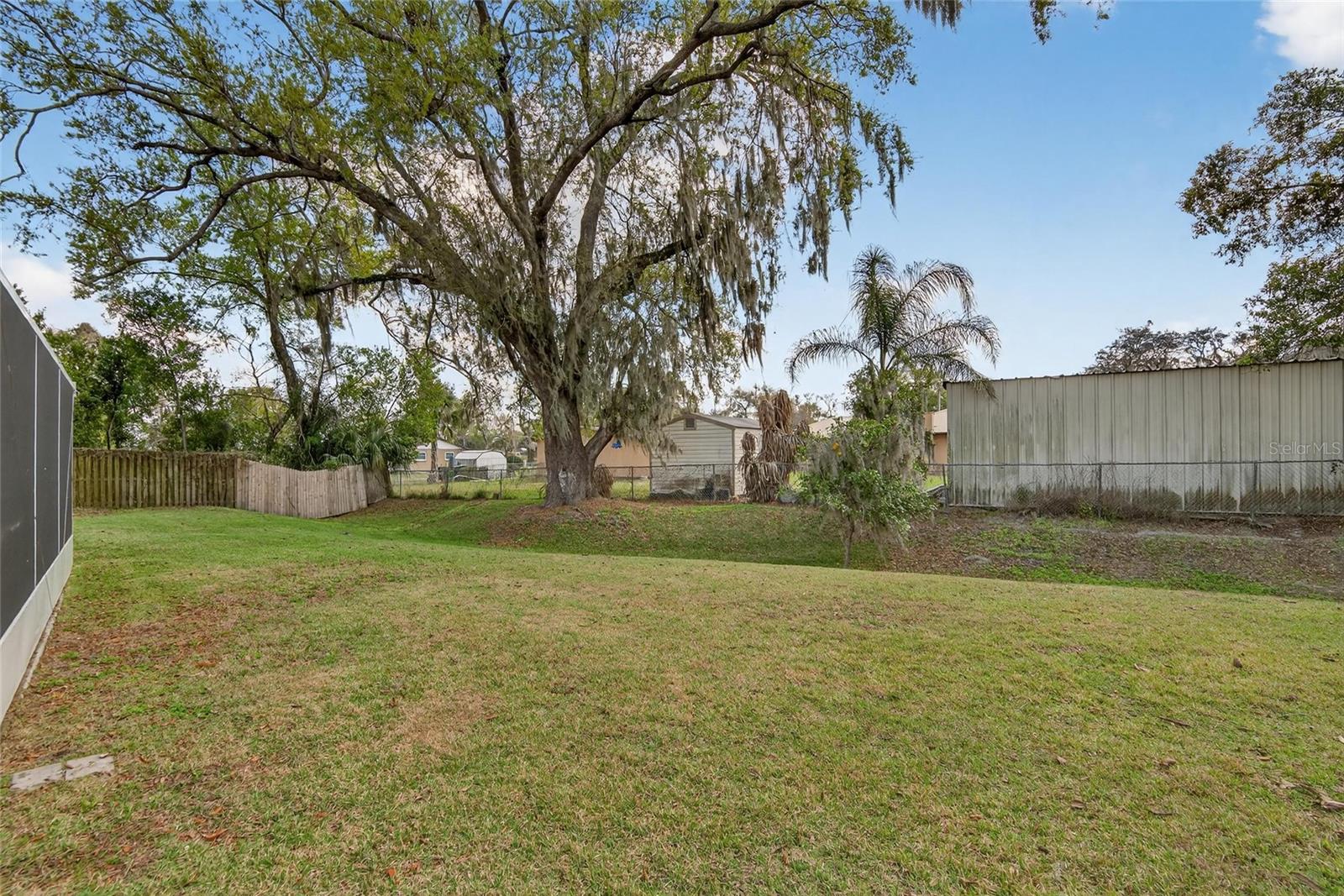 Image 46 of 63 For 2043 Shadow Pine Drive