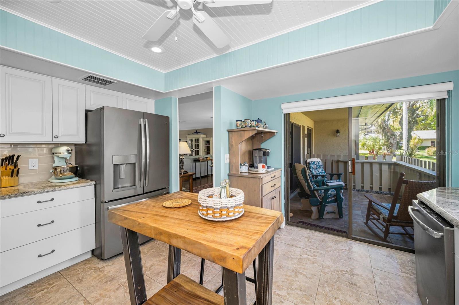 Image 10 of 42 For 190 James Court