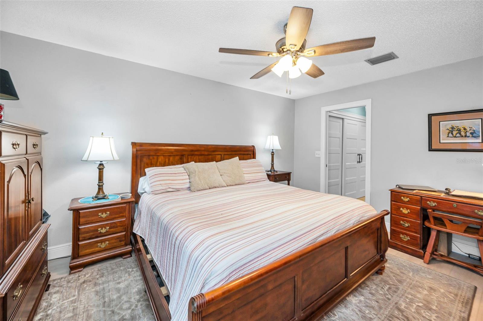 Image 17 of 42 For 190 James Court