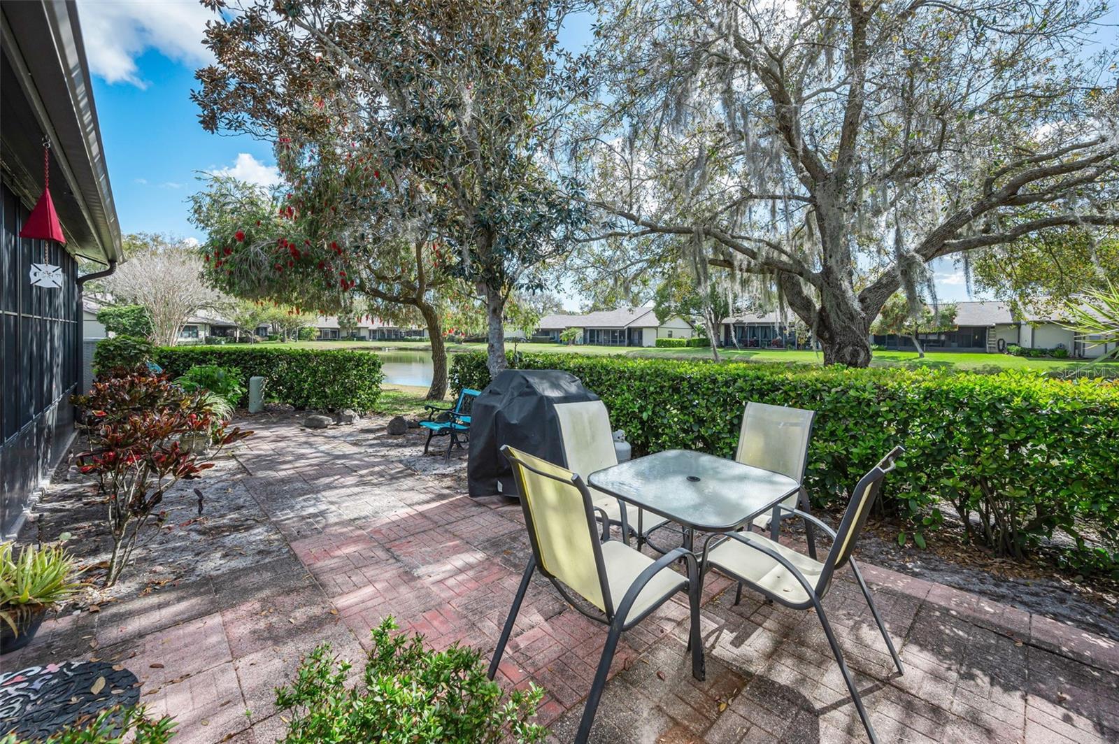 Image 31 of 42 For 190 James Court