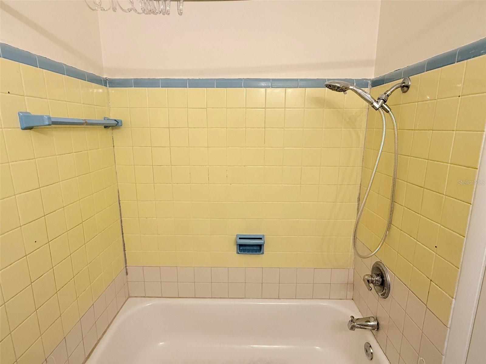 Image 19 of 31 For 1543 43rd Street S