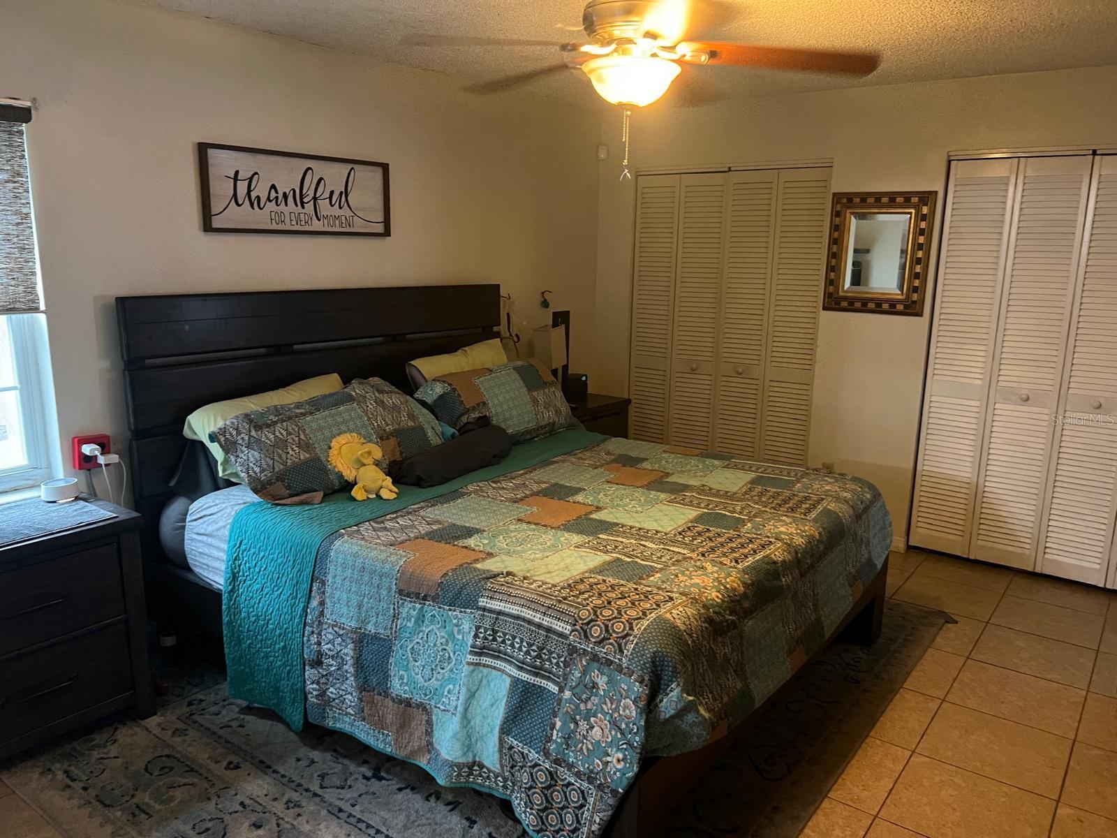 Listing photo id 9 for 4912 Serena Drive