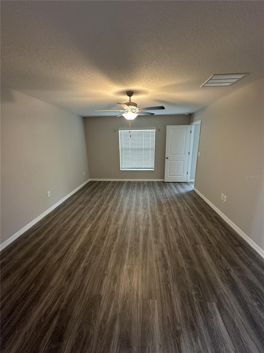 Image 10 of 26 For 903 Zone Tailed Hawk Place