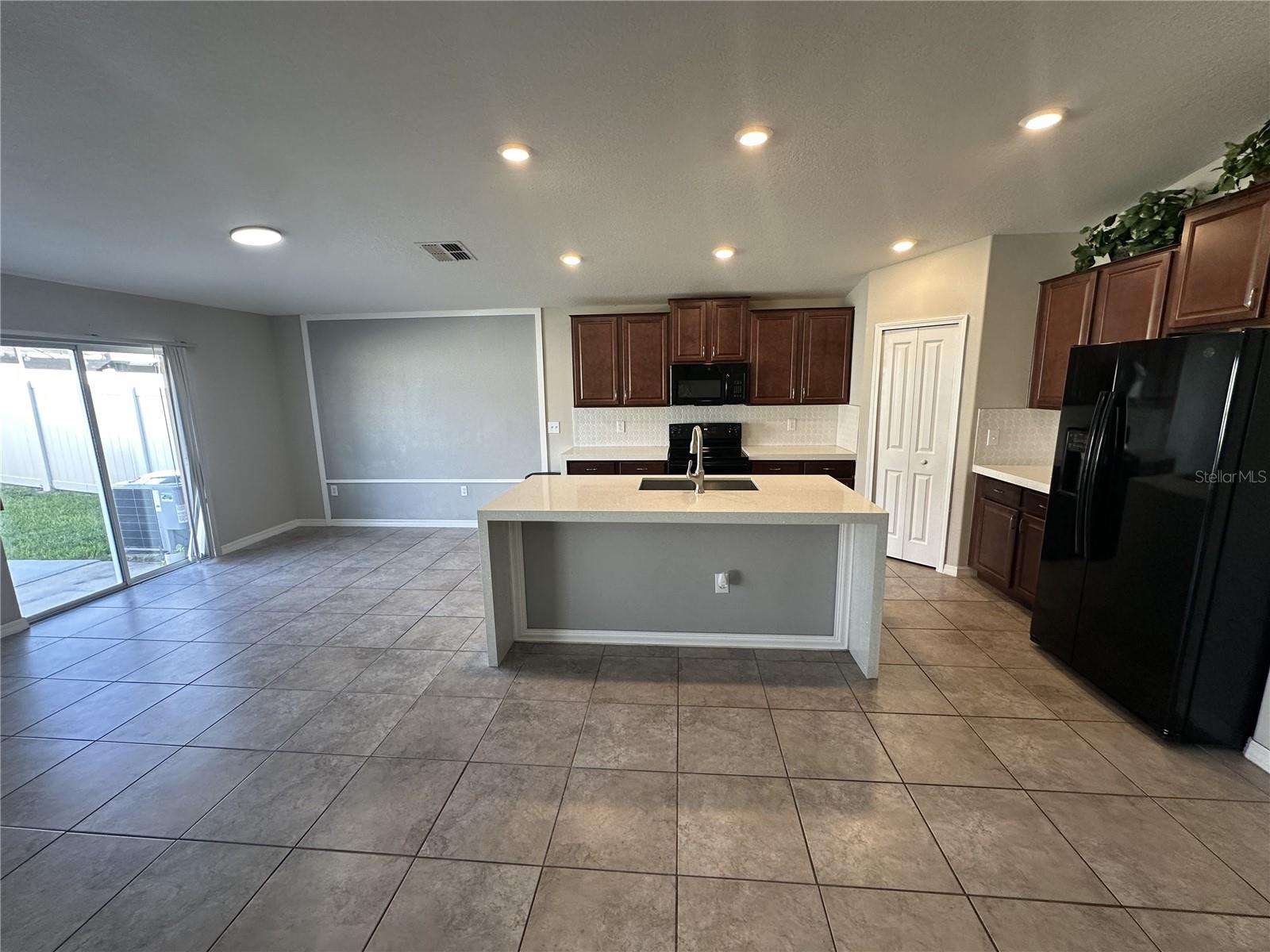 Image 5 of 26 For 903 Zone Tailed Hawk Place