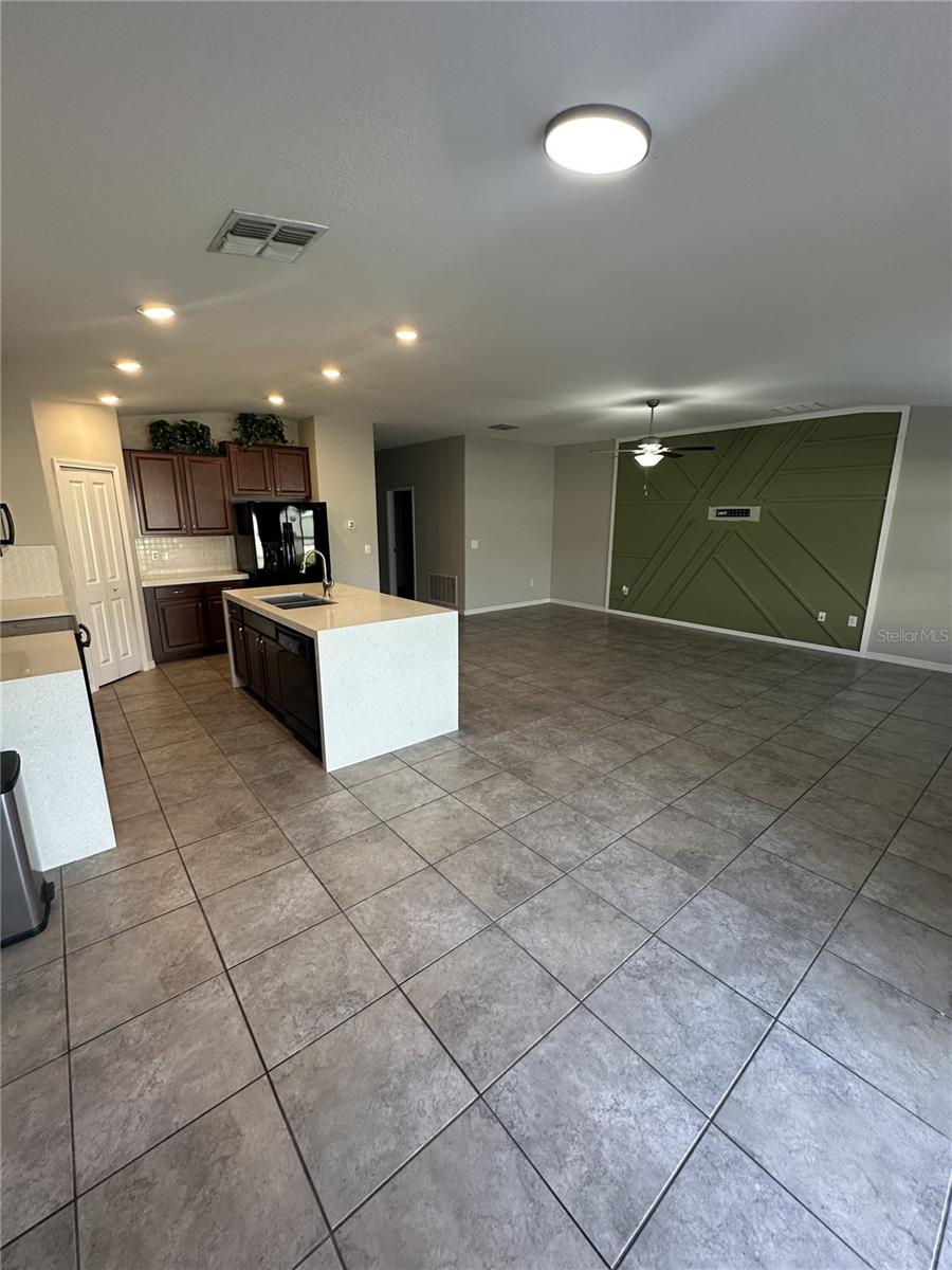 Image 7 of 26 For 903 Zone Tailed Hawk Place