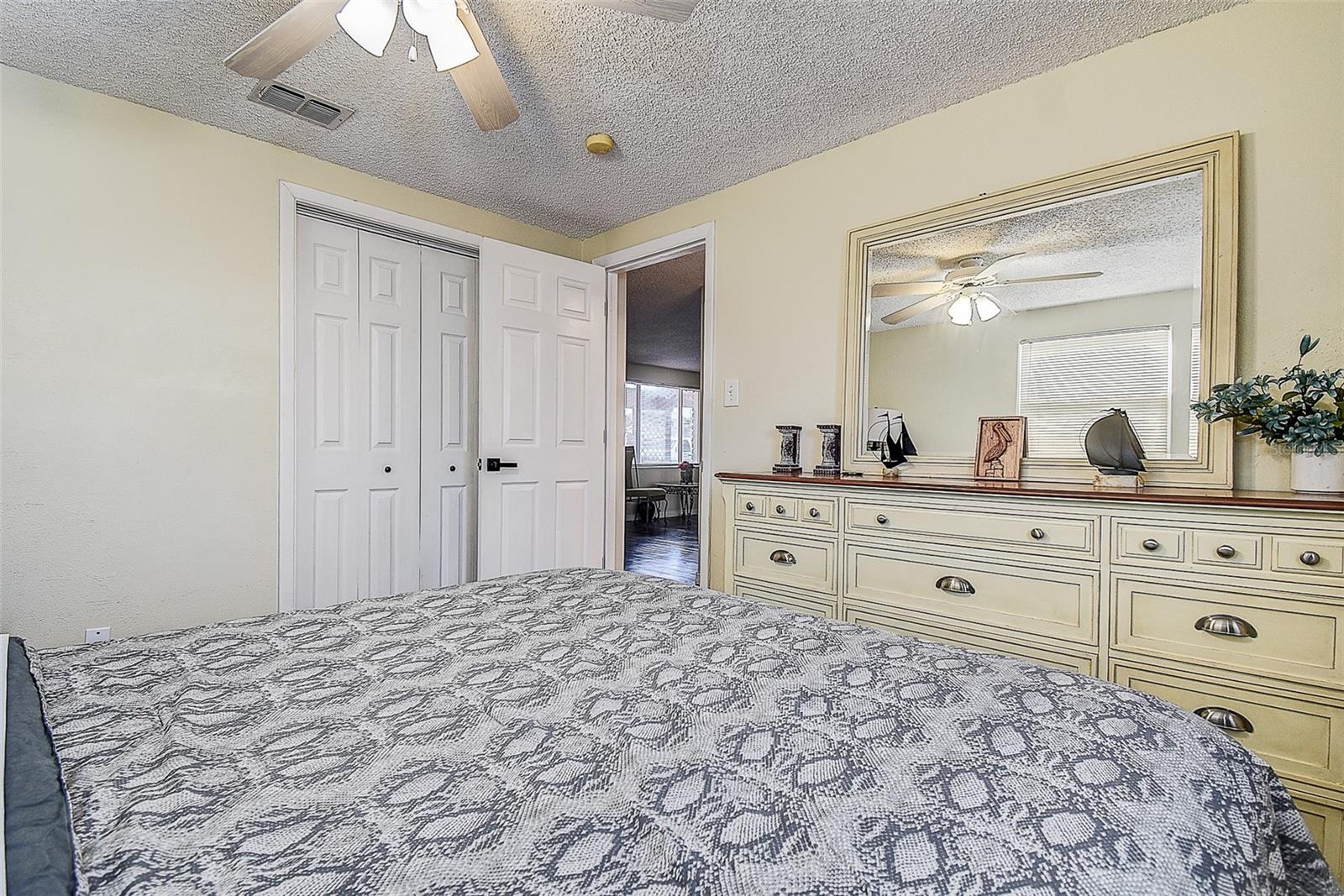 Image 25 of 47 For 13706 Britton Drive