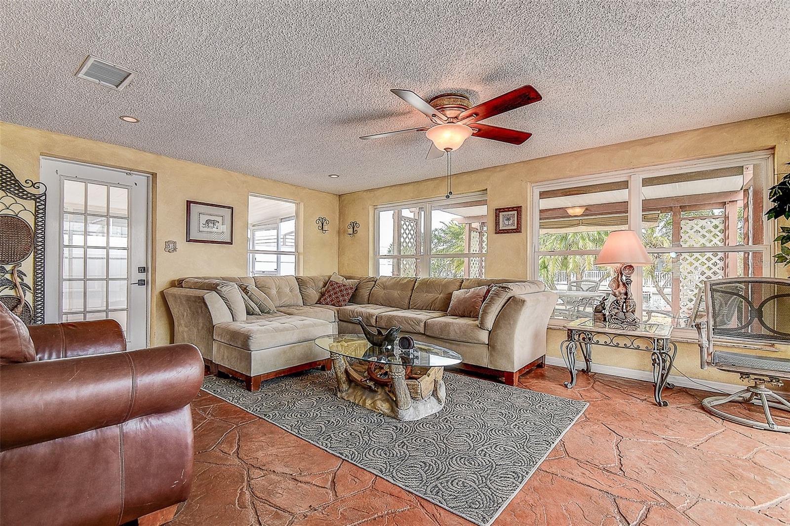 Image 27 of 47 For 13706 Britton Drive