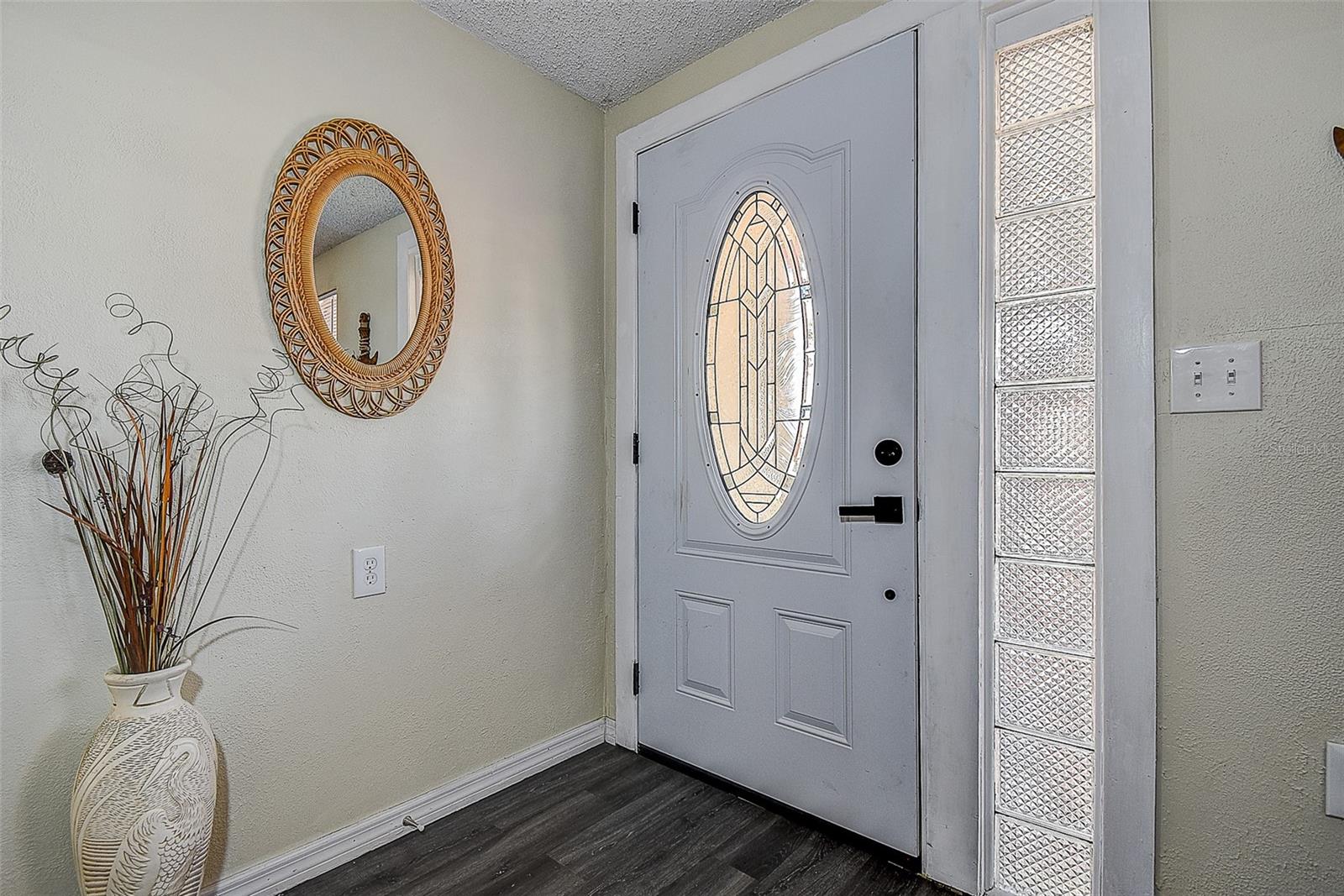 Image 7 of 47 For 13706 Britton Drive