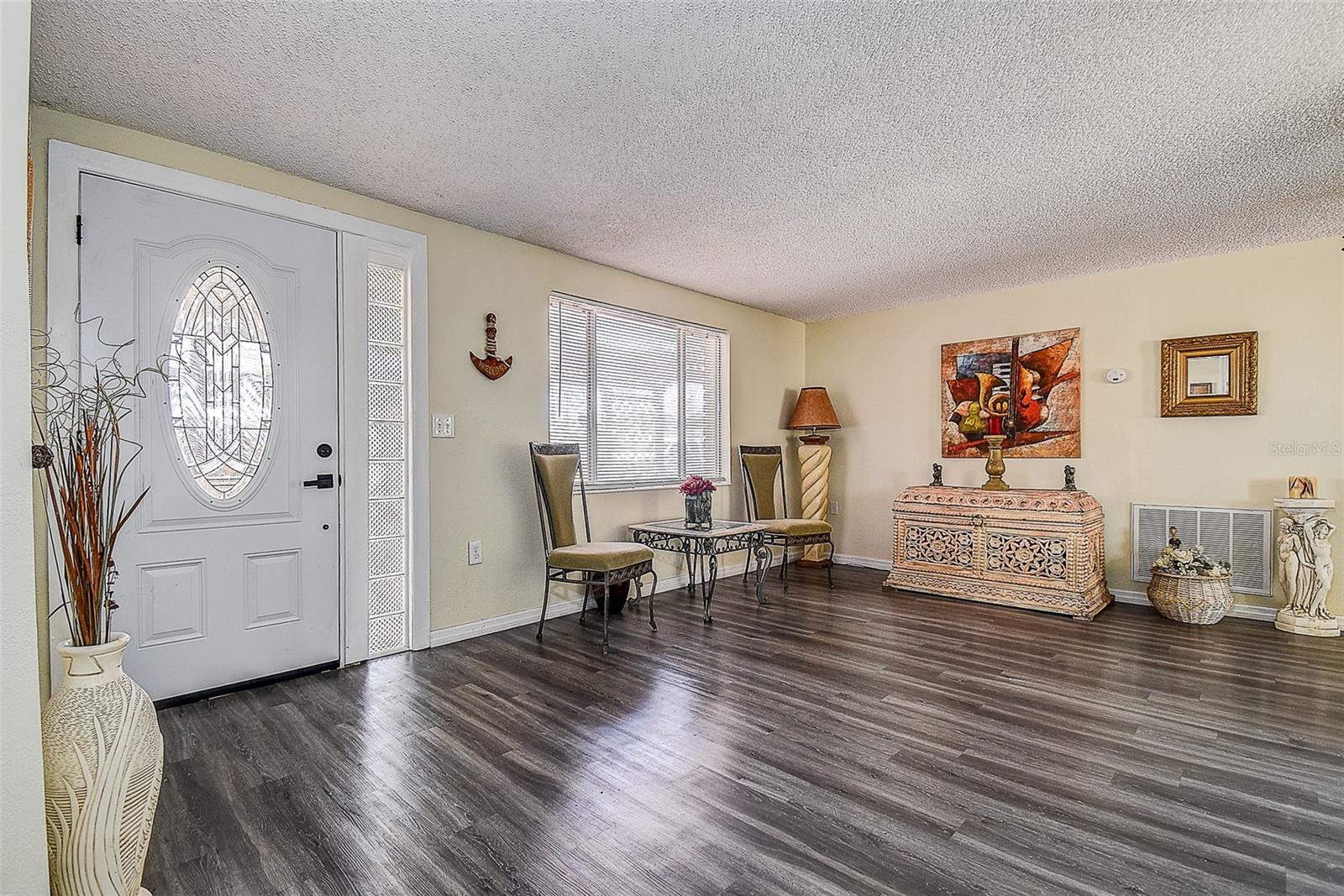 Image 9 of 47 For 13706 Britton Drive