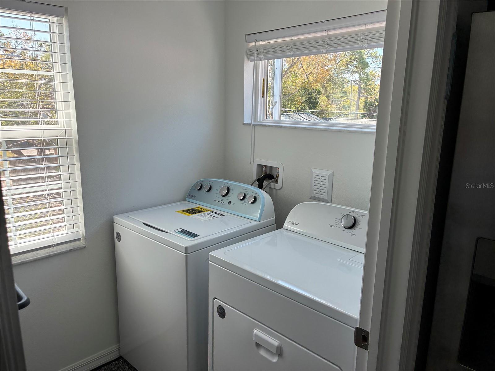 Image 10 of 15 For 2651 1-2 Bayside Drive S