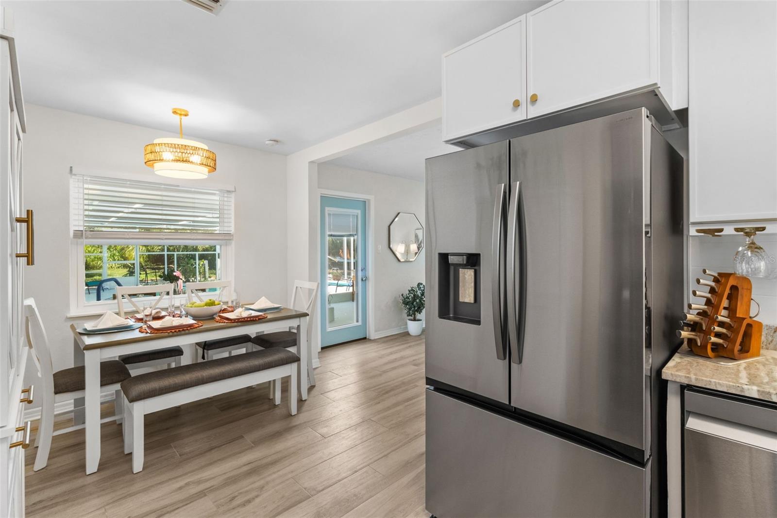 Image 14 of 61 For 4665 Woodland Drive