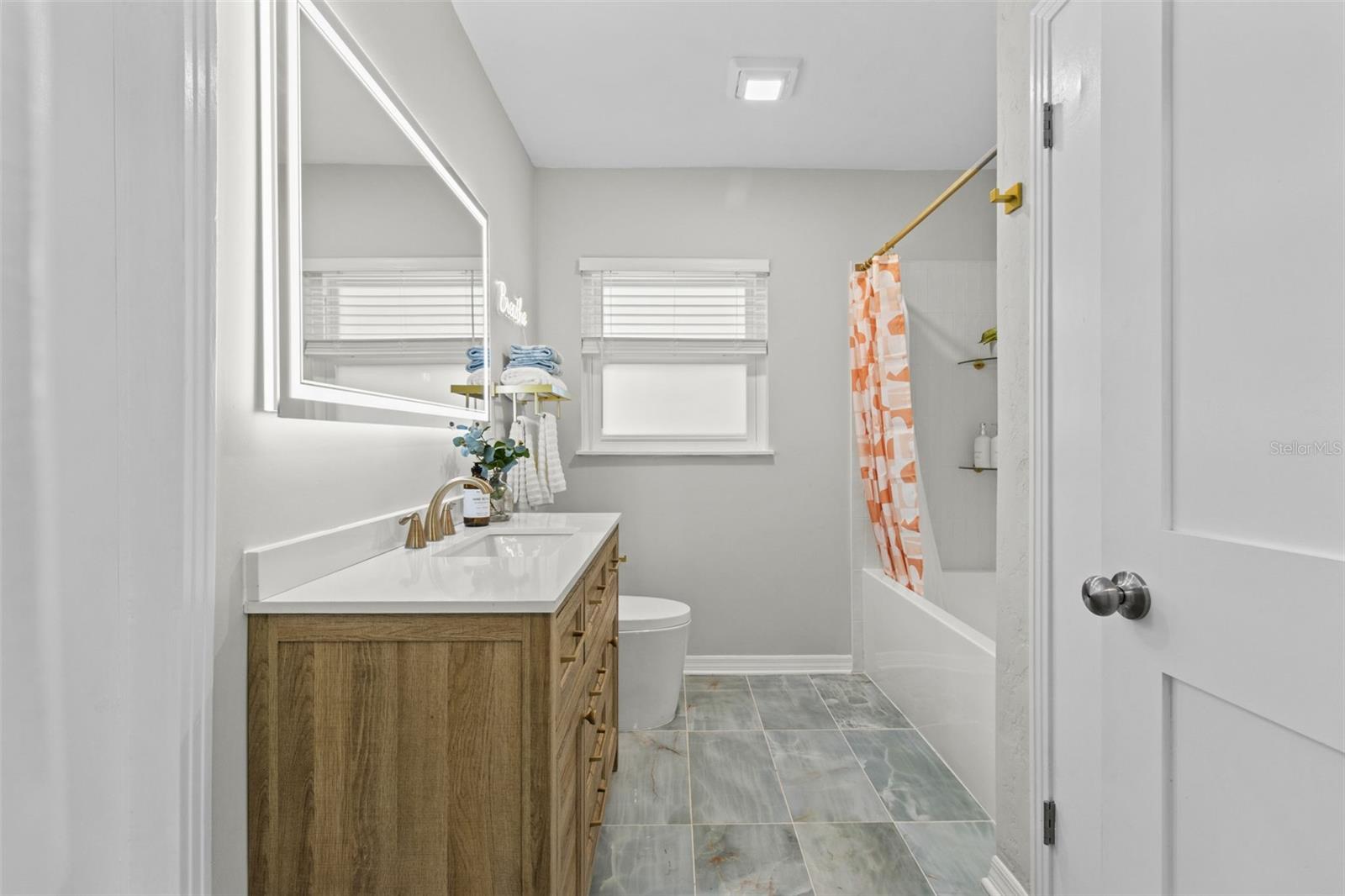 Image 26 of 61 For 4665 Woodland Drive