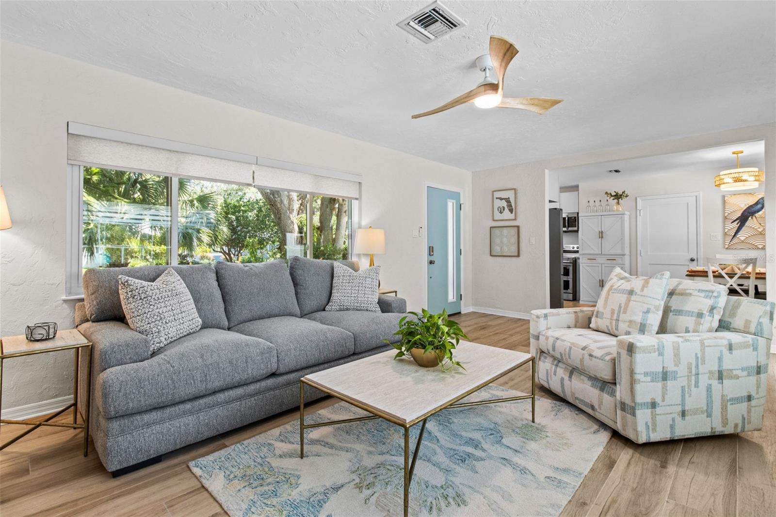 Image 8 of 61 For 4665 Woodland Drive