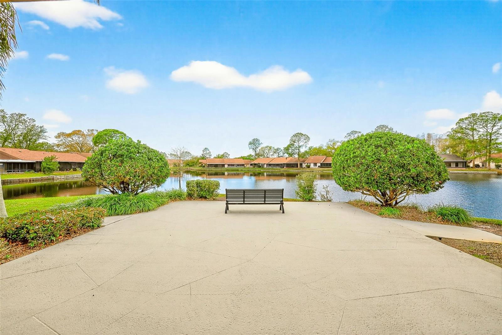 Image 25 of 26 For 3934 Shoreside Circle