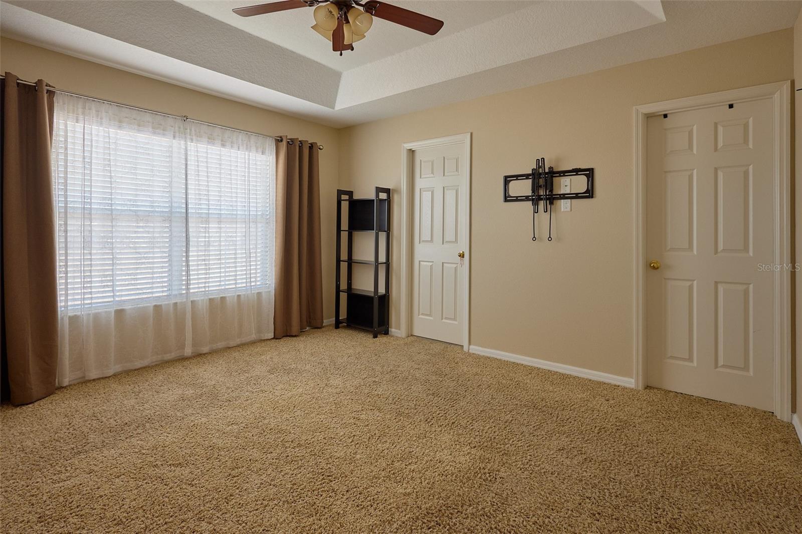 Listing photo id 23 for 2016 Sunset Meadow Drive