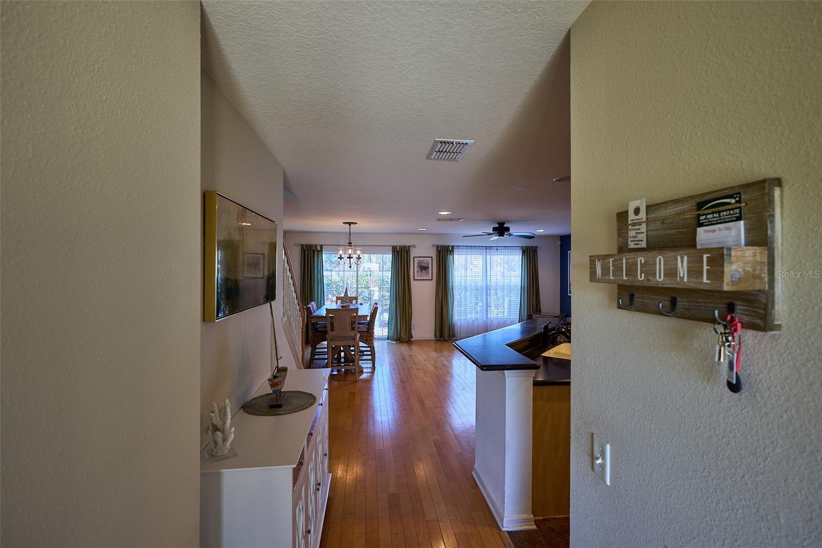 Listing photo id 6 for 2016 Sunset Meadow Drive