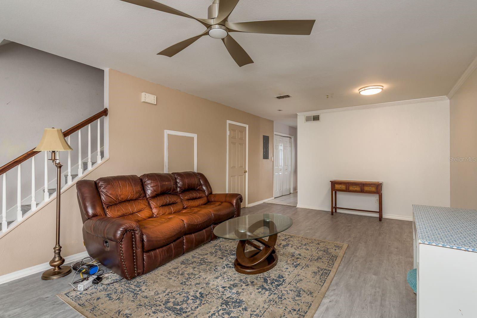 Image 10 of 40 For 37236 Embassy Park Lane 1