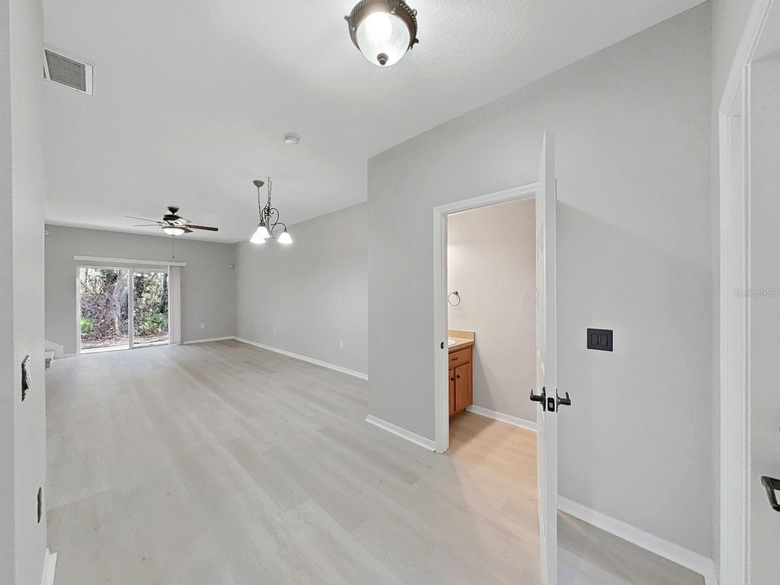 Image 8 of 50 For 20119 Weeping Laurel Place