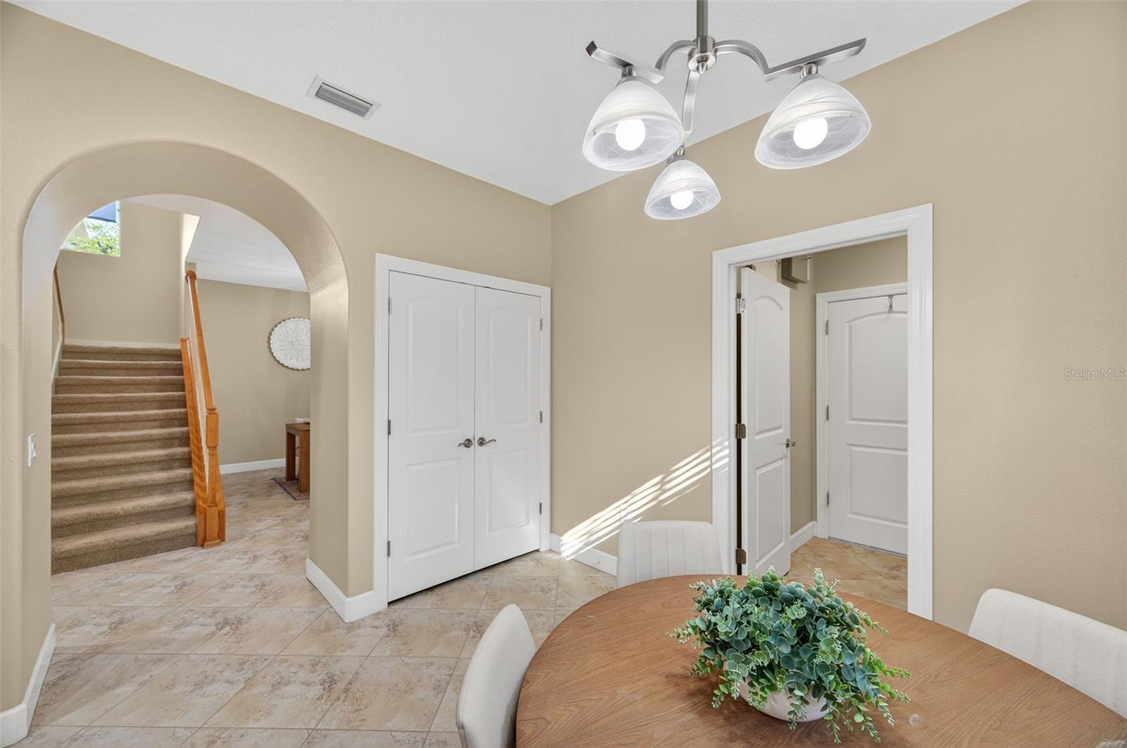 Image 11 of 63 For 7710 Tuscany Woods Drive