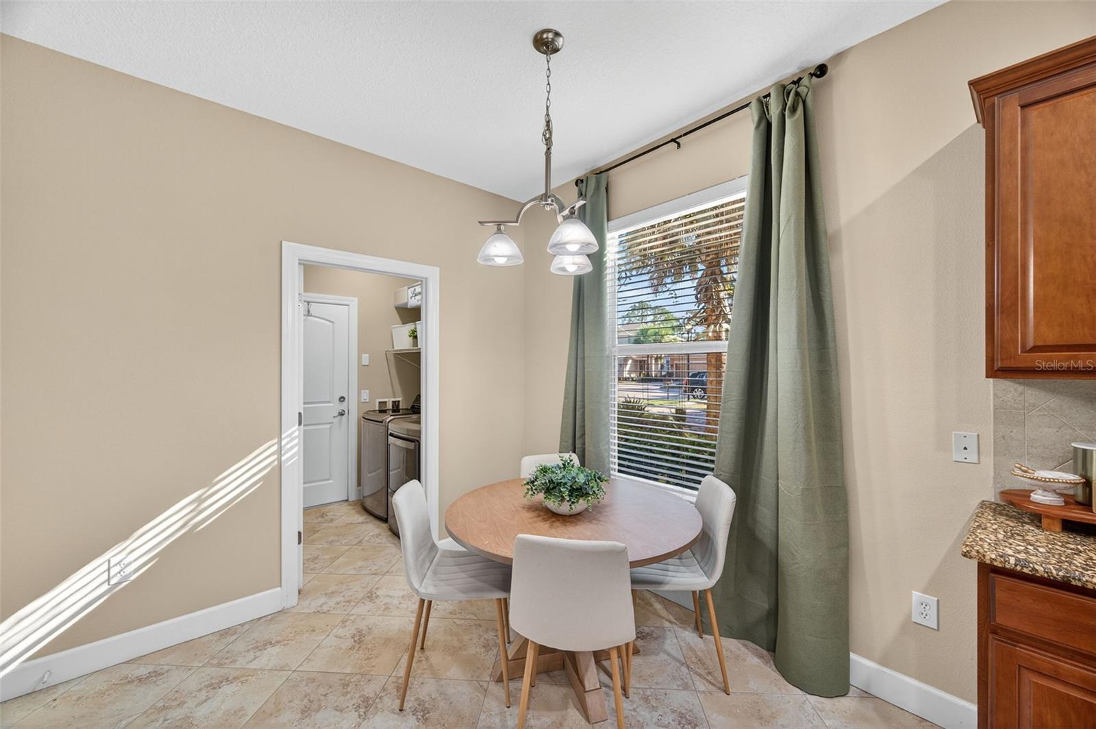 Image 12 of 63 For 7710 Tuscany Woods Drive