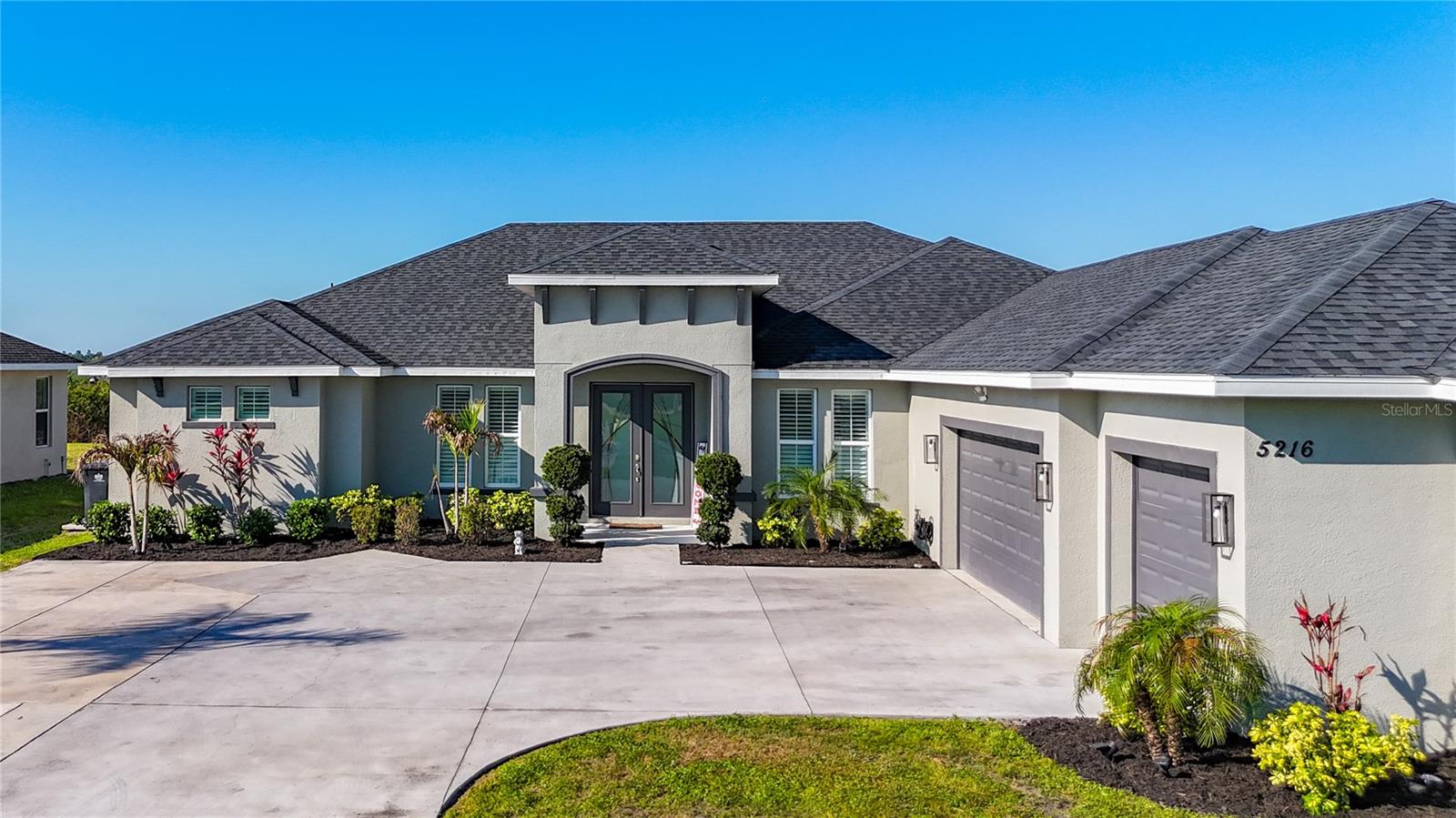 Details for 5216 Lake Venice Drive, WIMAUMA, FL 33598