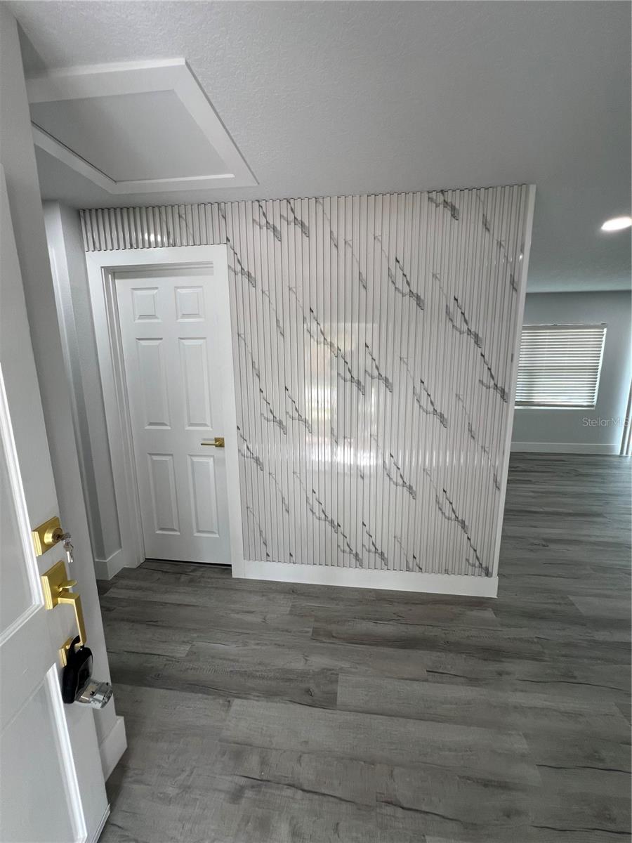 Listing photo id 38 for 4210 River Hills Drive