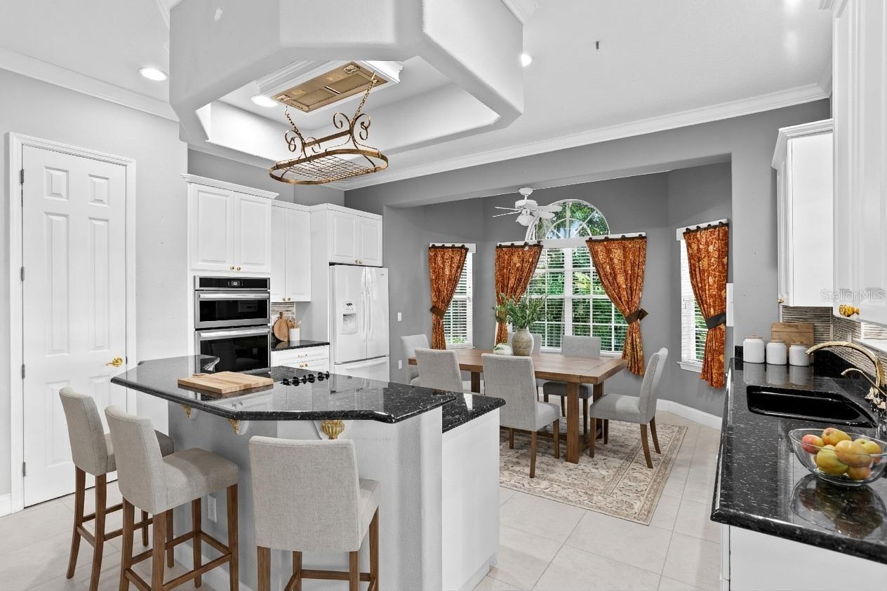 Listing photo id 4 for 3632 Little Road