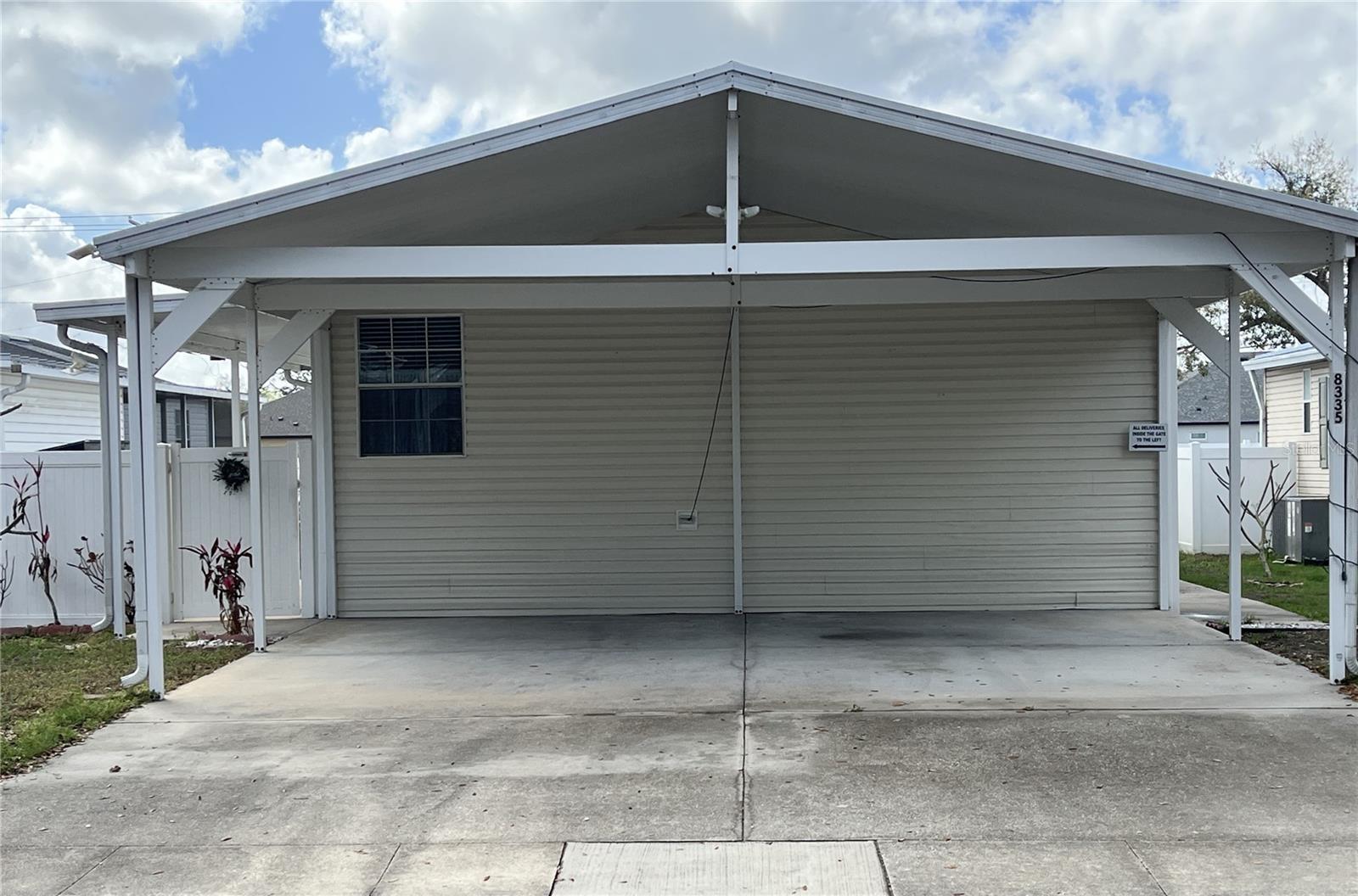 Image 3 of 50 For 8335 Fantasia Park Way