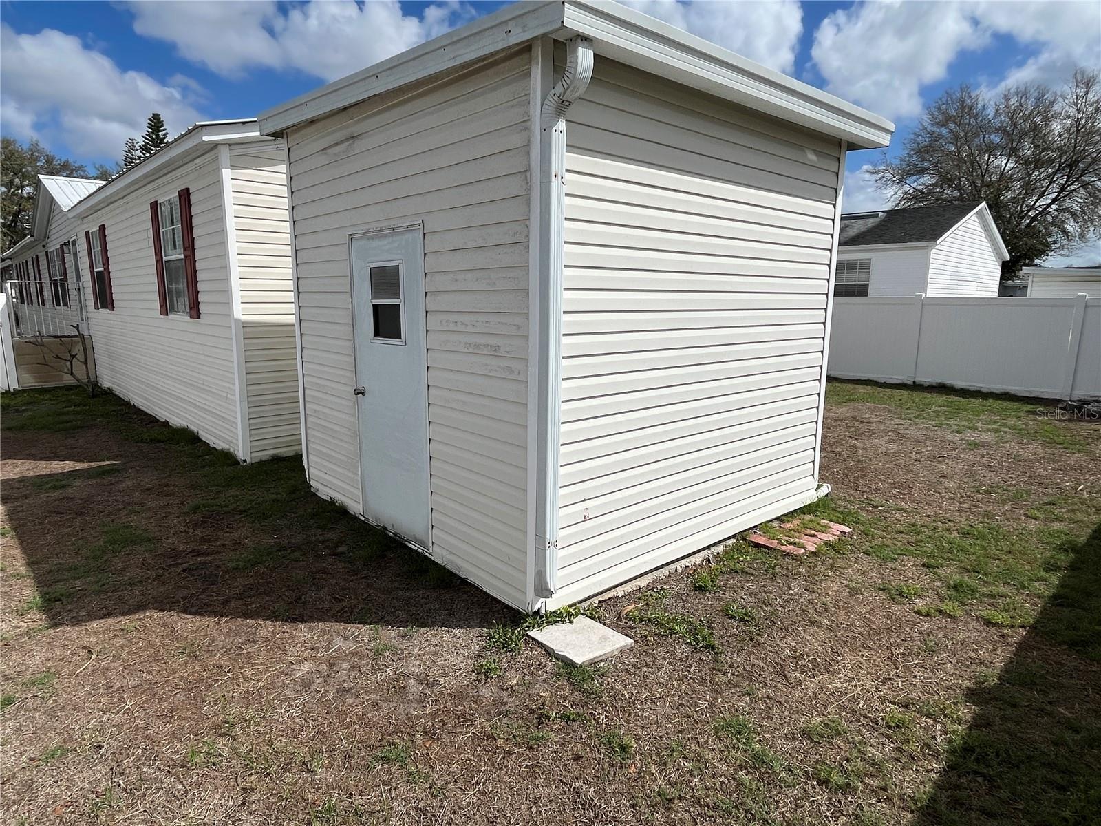 Image 5 of 50 For 8335 Fantasia Park Way