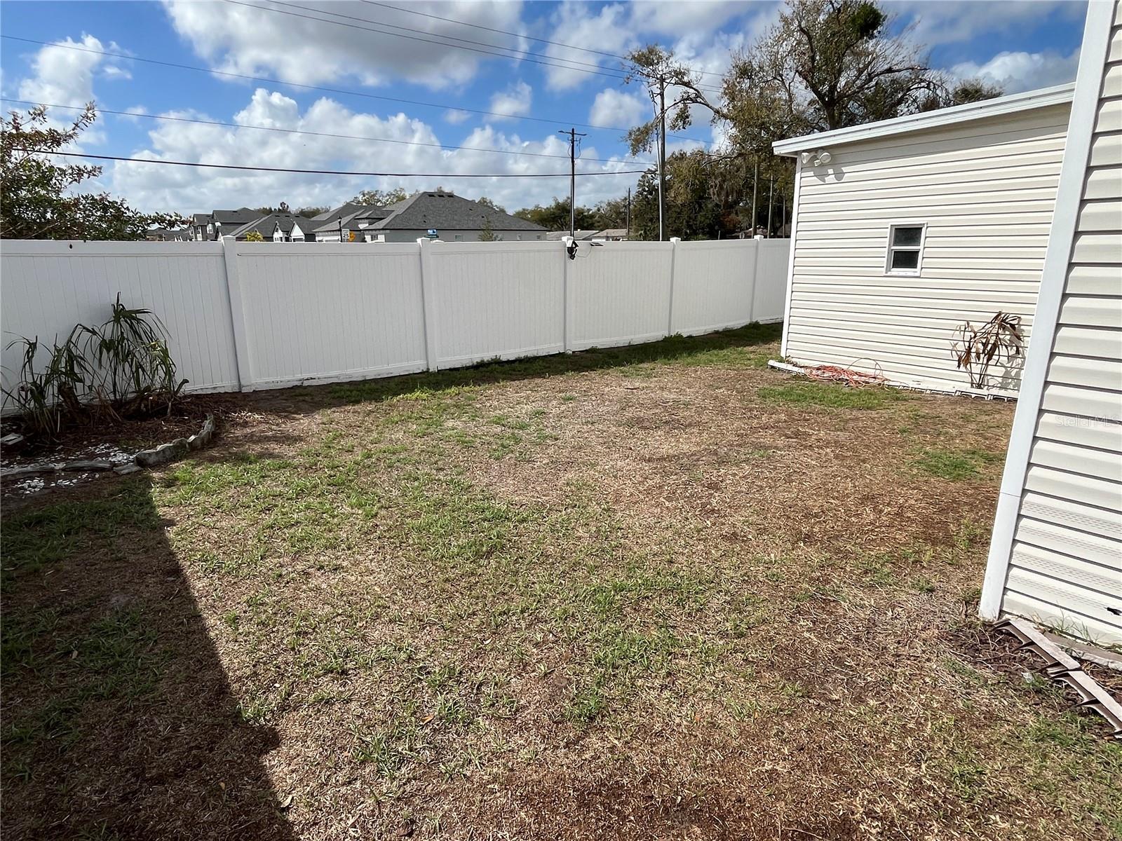 Image 6 of 50 For 8335 Fantasia Park Way