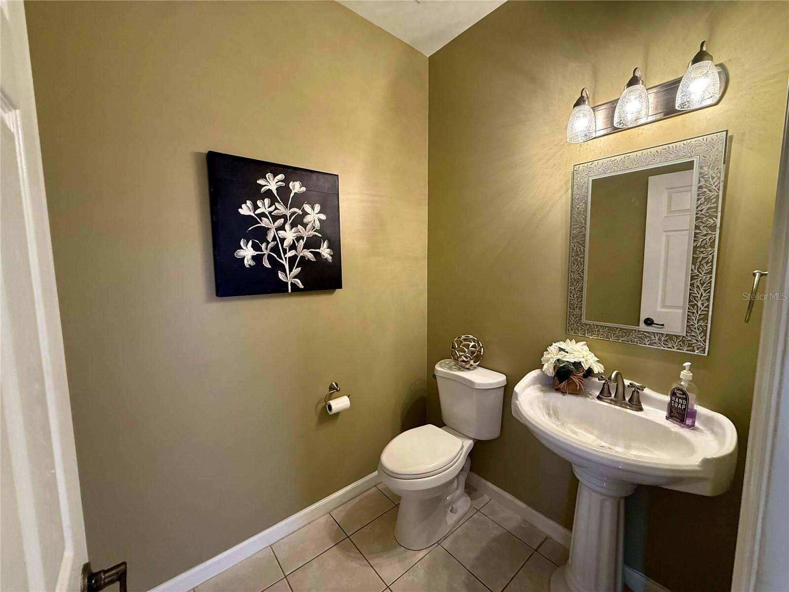 Image 15 of 59 For 11338 Laurel Brook Court