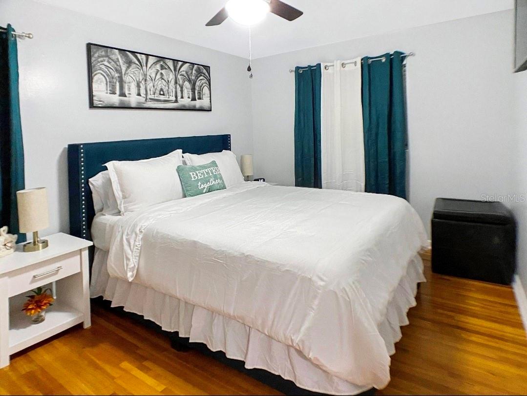 Listing photo id 41 for 7907 Hiawatha Street