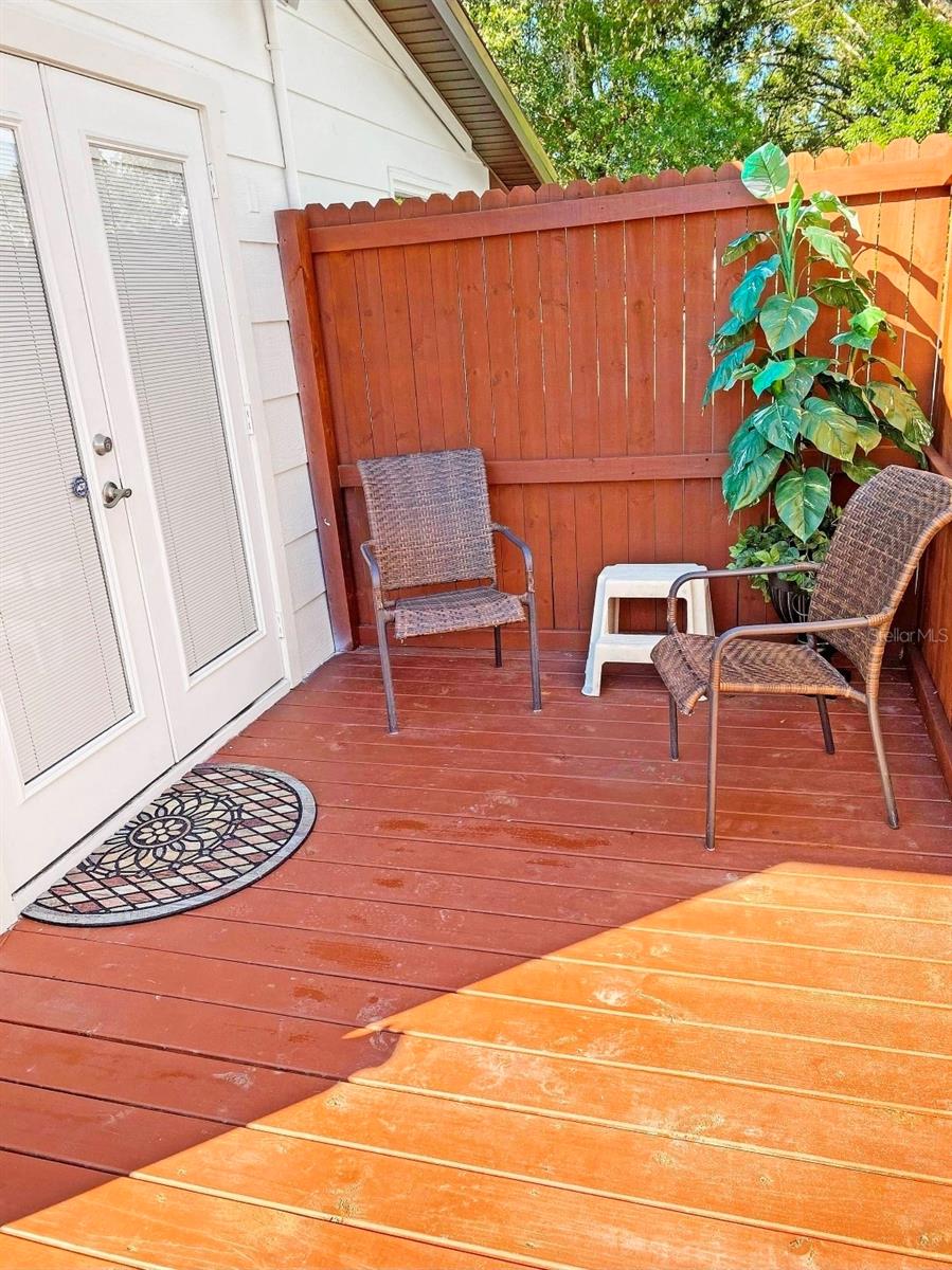 Listing photo id 45 for 7907 Hiawatha Street