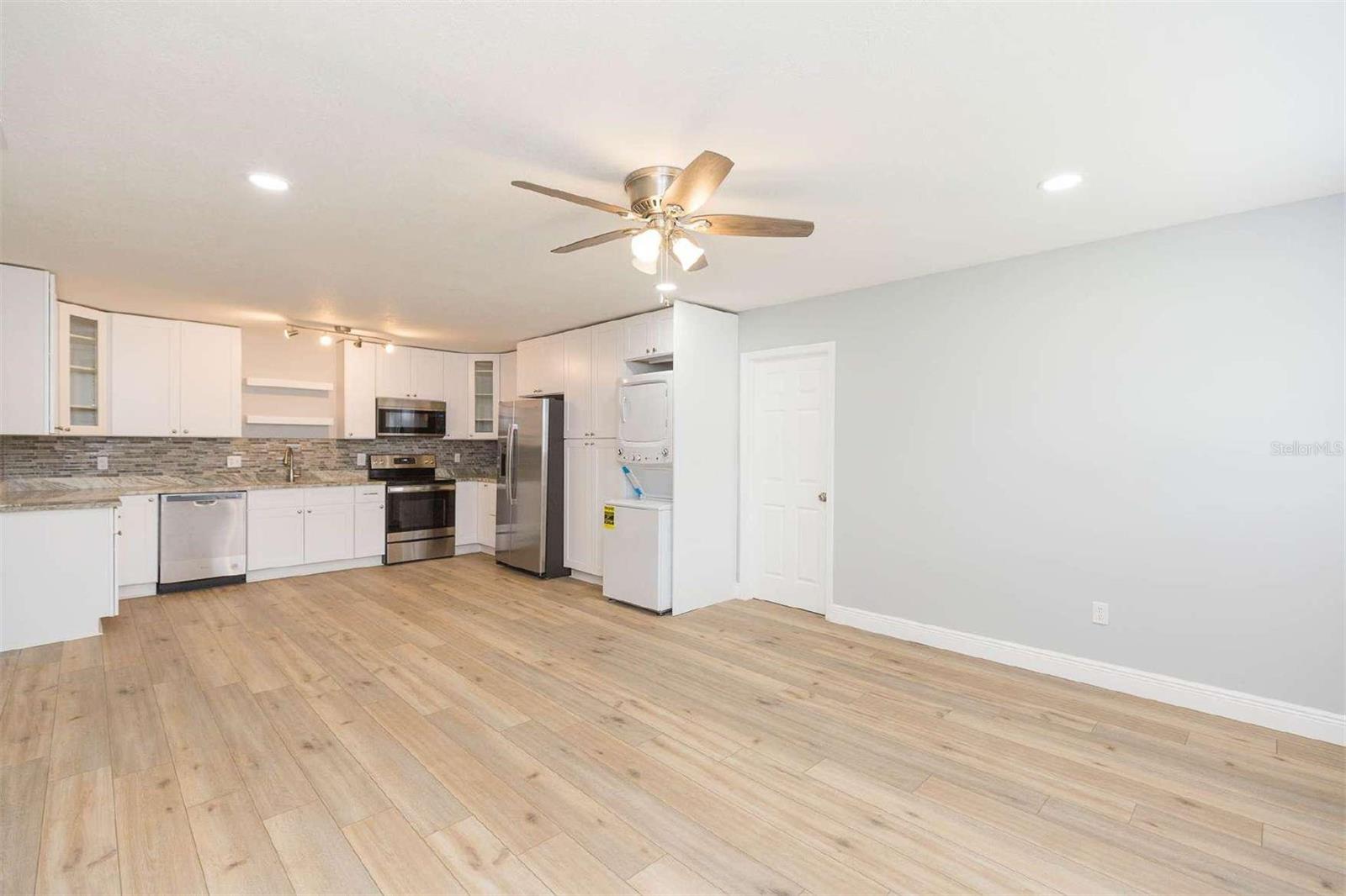 Image 4 of 9 For 7518 New Jersy Avenue A