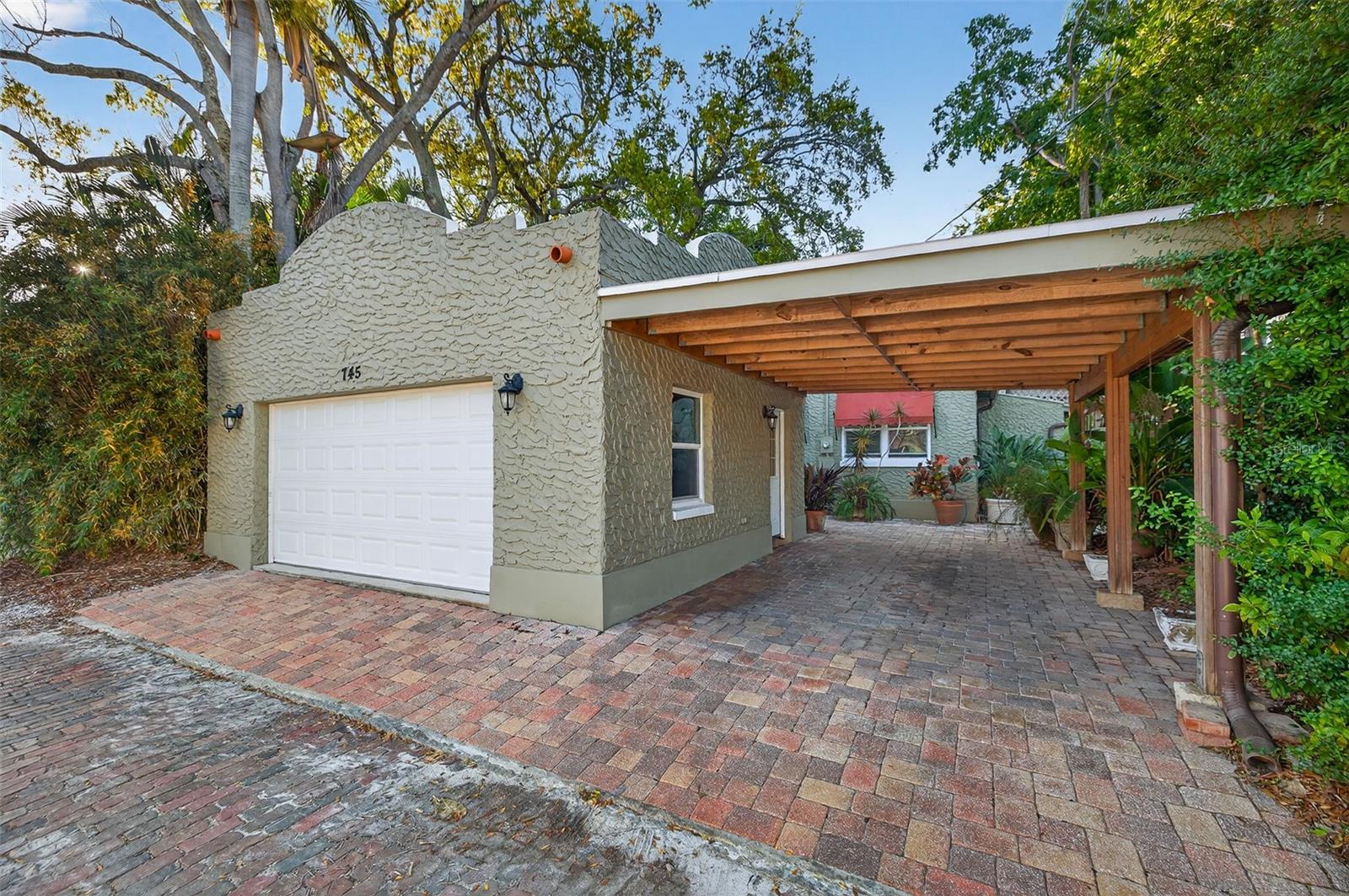 Image 25 of 32 For 745 16th Avenue Ne