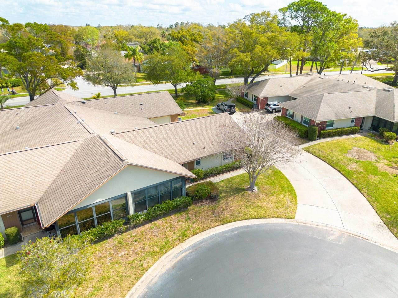 Image 2 of 27 For 1400 Carlisle Court 1262