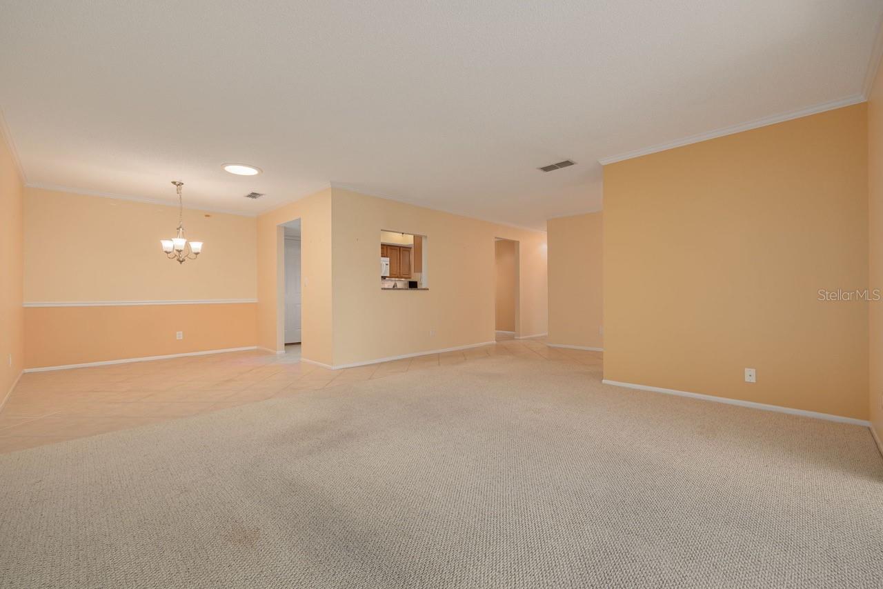 Image 6 of 27 For 1400 Carlisle Court 1262