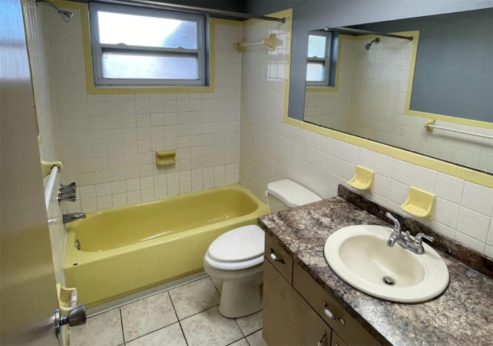 Image 7 of 12 For 7335 Ashwood Drive