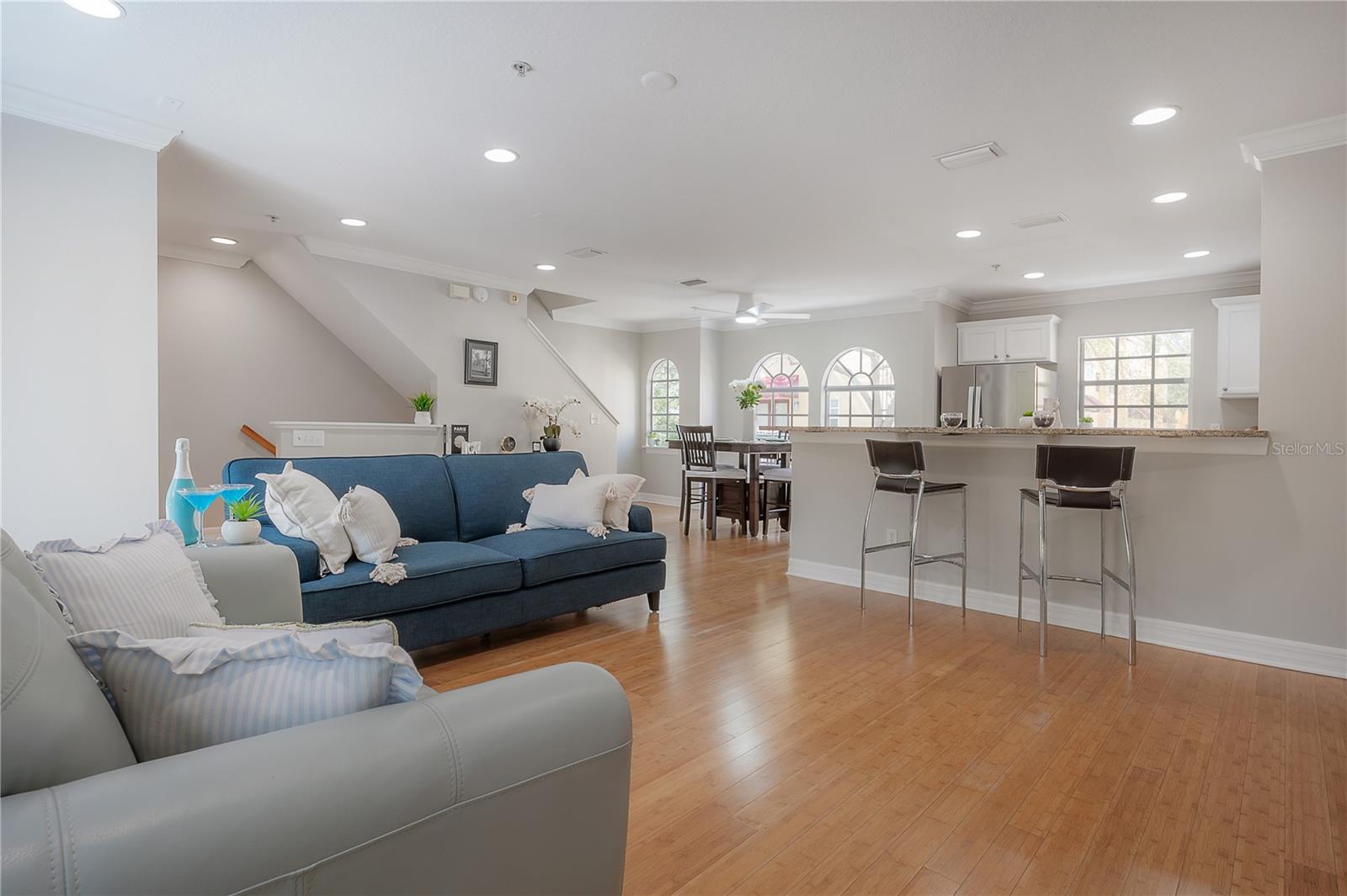 Image 14 of 51 For 3308 Las Campos Place