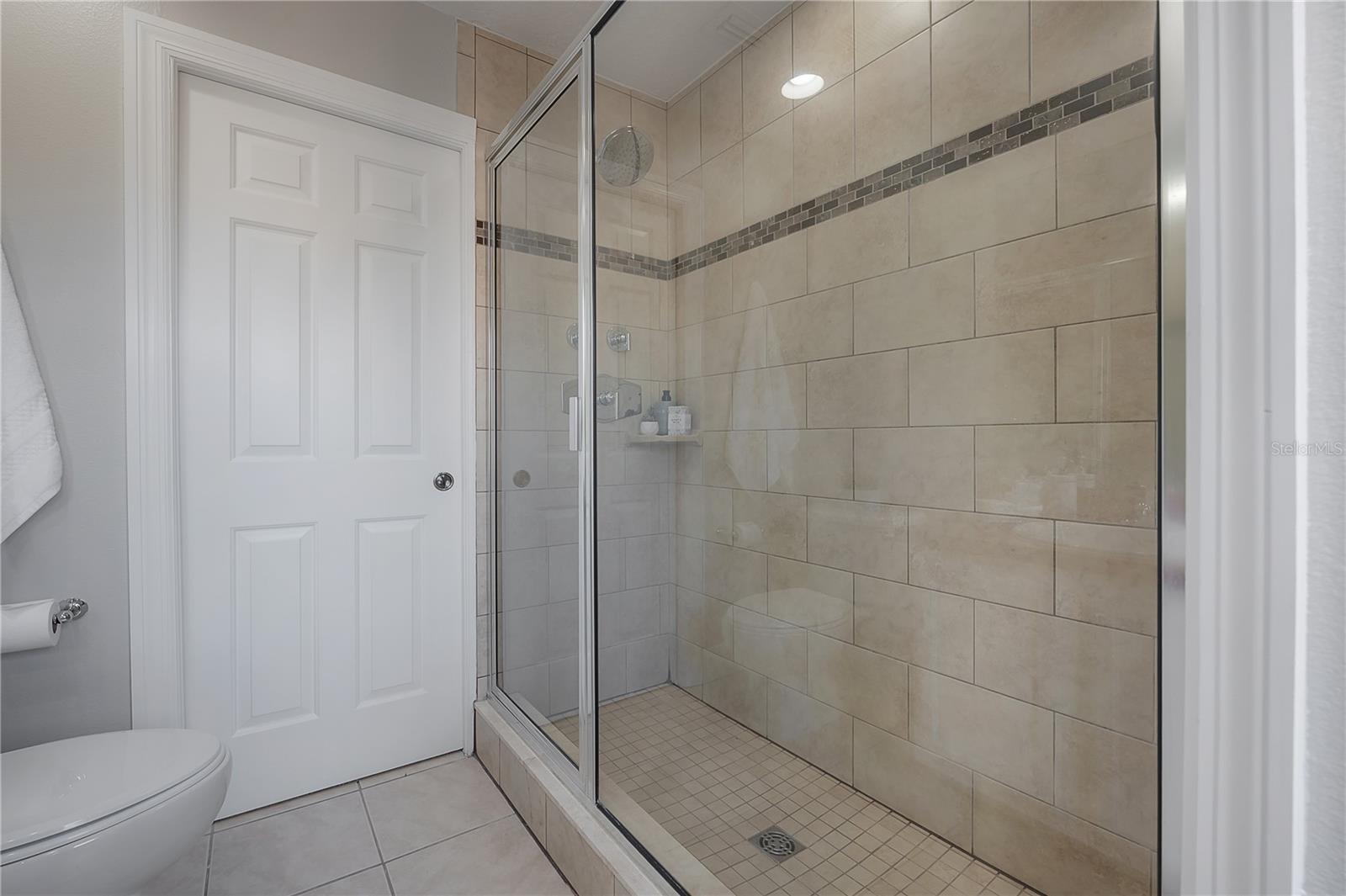 Image 33 of 51 For 3308 Las Campos Place