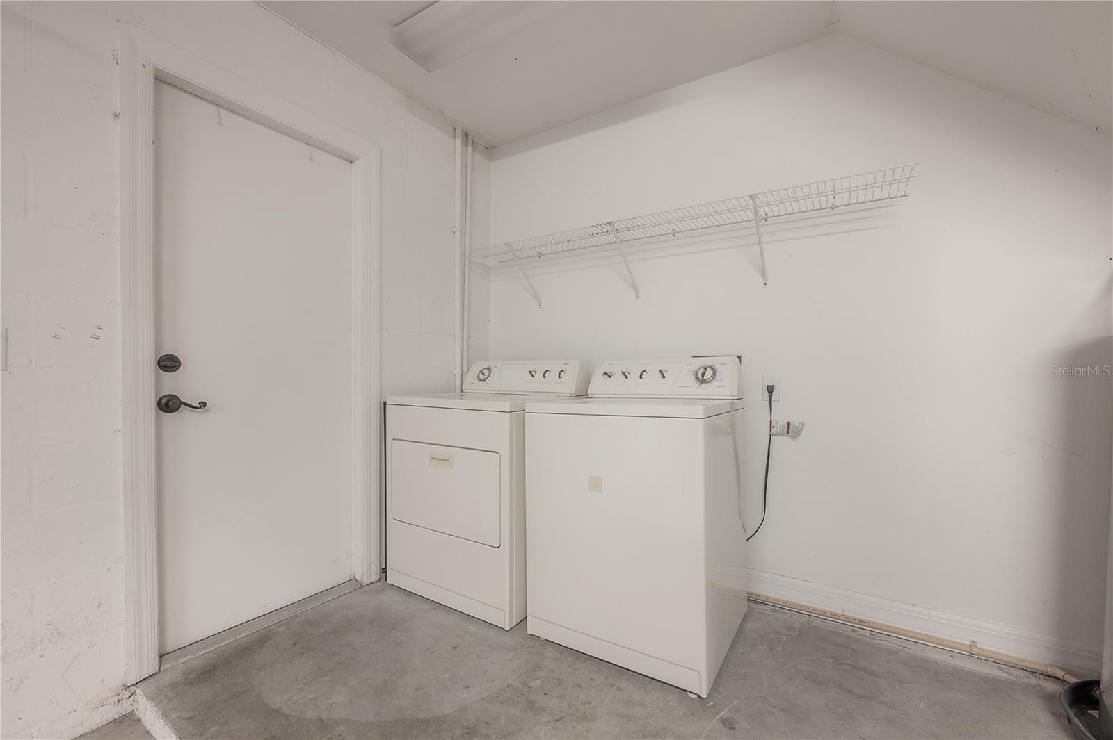 Image 40 of 51 For 3308 Las Campos Place