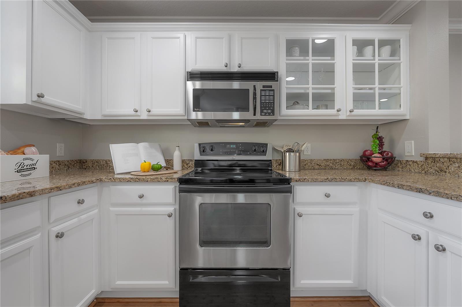 Image 9 of 51 For 3308 Las Campos Place