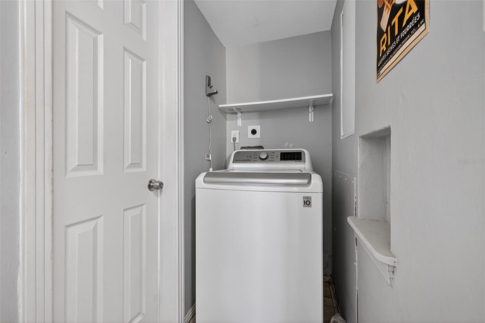 Image 18 of 31 For 3178 12th Avenue N