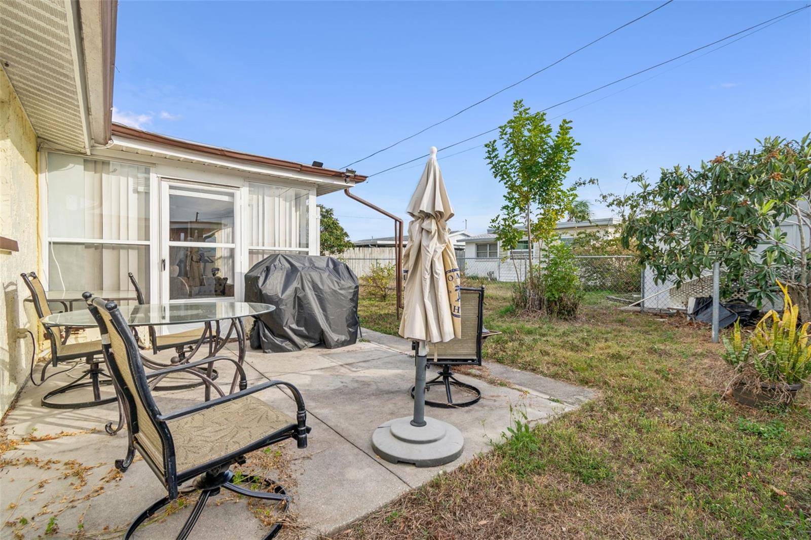 Image 17 of 18 For 3800 Sablewood Drive