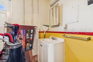 Image 5 of 18 For 3800 Sablewood Drive