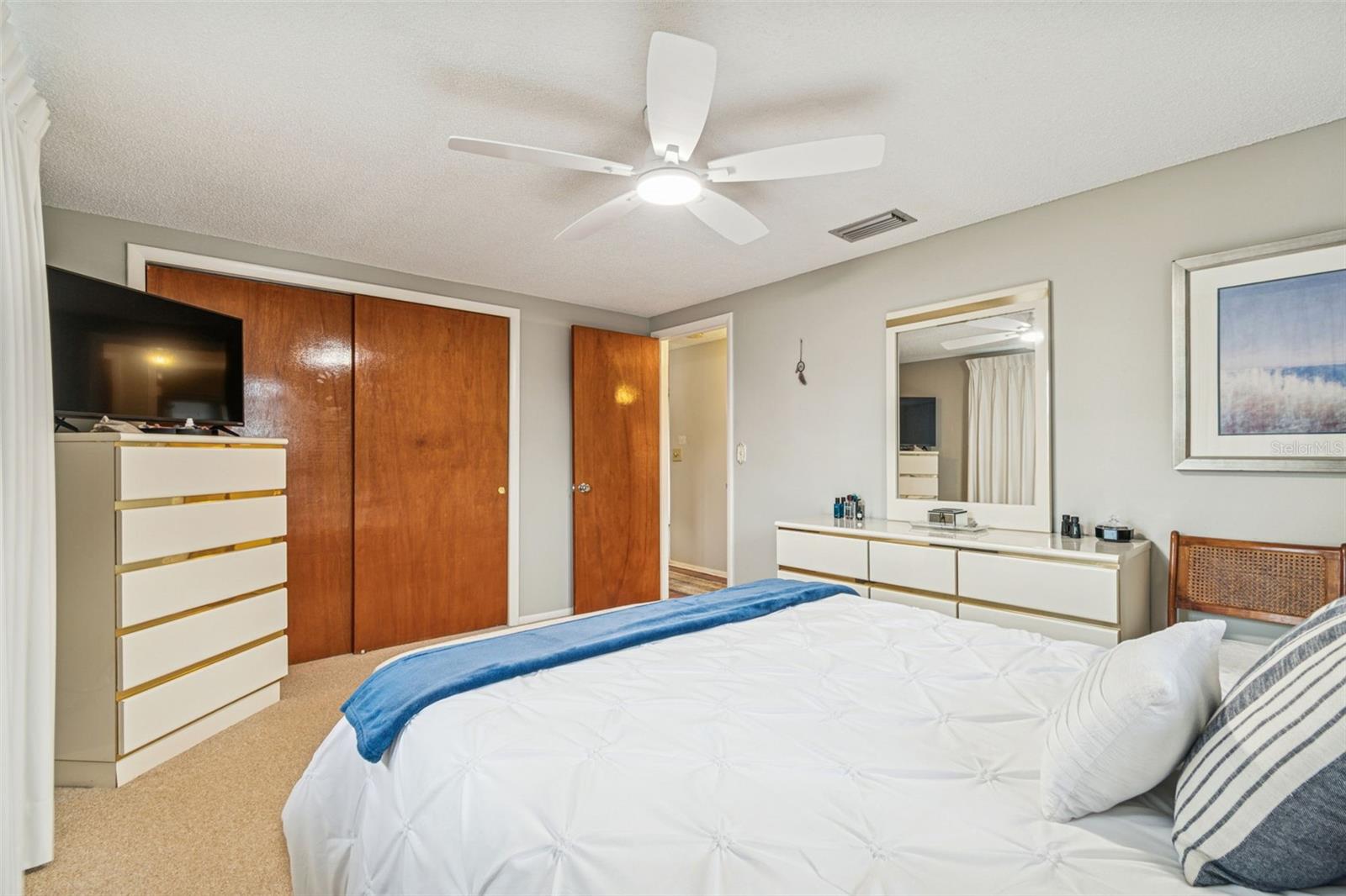 Image 8 of 18 For 3800 Sablewood Drive