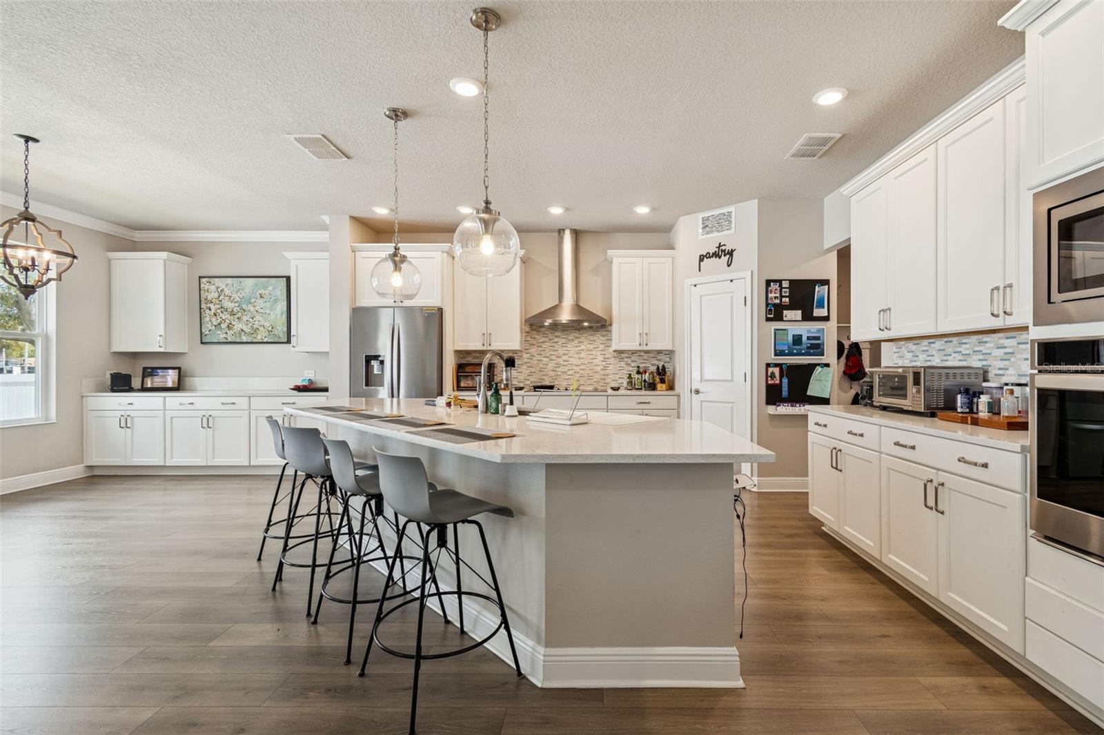 Image 10 of 78 For 2407 Carmen Street