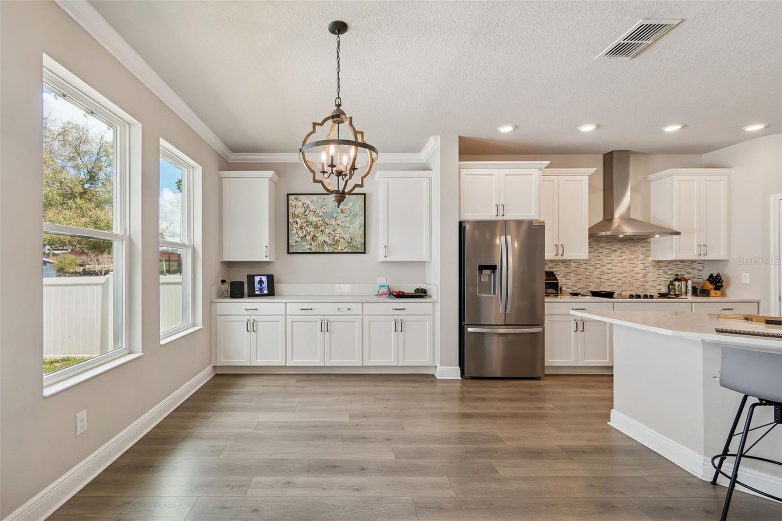 Image 30 of 78 For 2407 Carmen Street